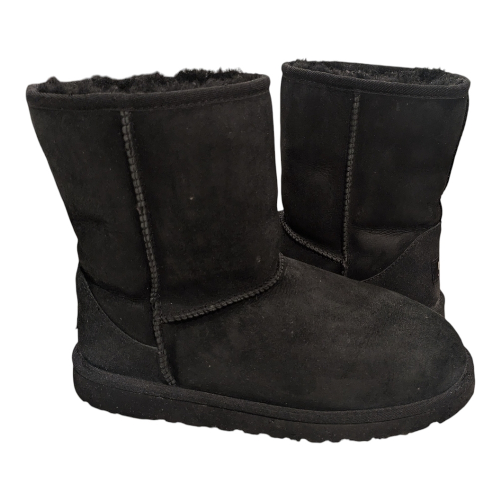 UGG Classic II Short Boots Black Suede Leather Shearling Lined Women's US Size 6